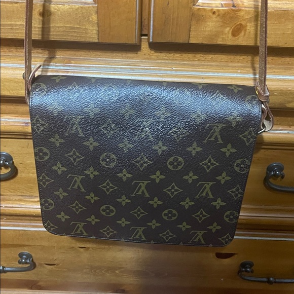 Louis Vuitton Brown Monogram Shoulder Bag - Picture 2 of 8